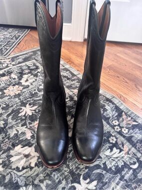 Tall Men's Black Leather Cowboy Boots - Classic Western Pull-On